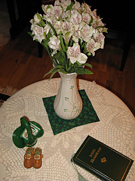 Mrs Claus - St Patrick's Day Decorations