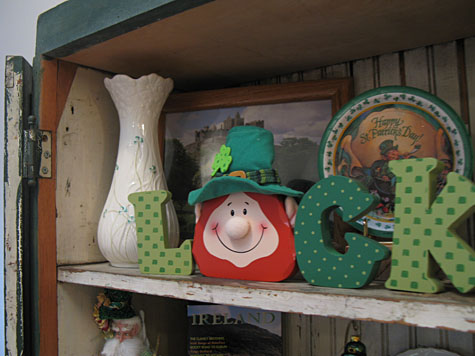 St. Patrick's Decorations - The Holiday Hutch